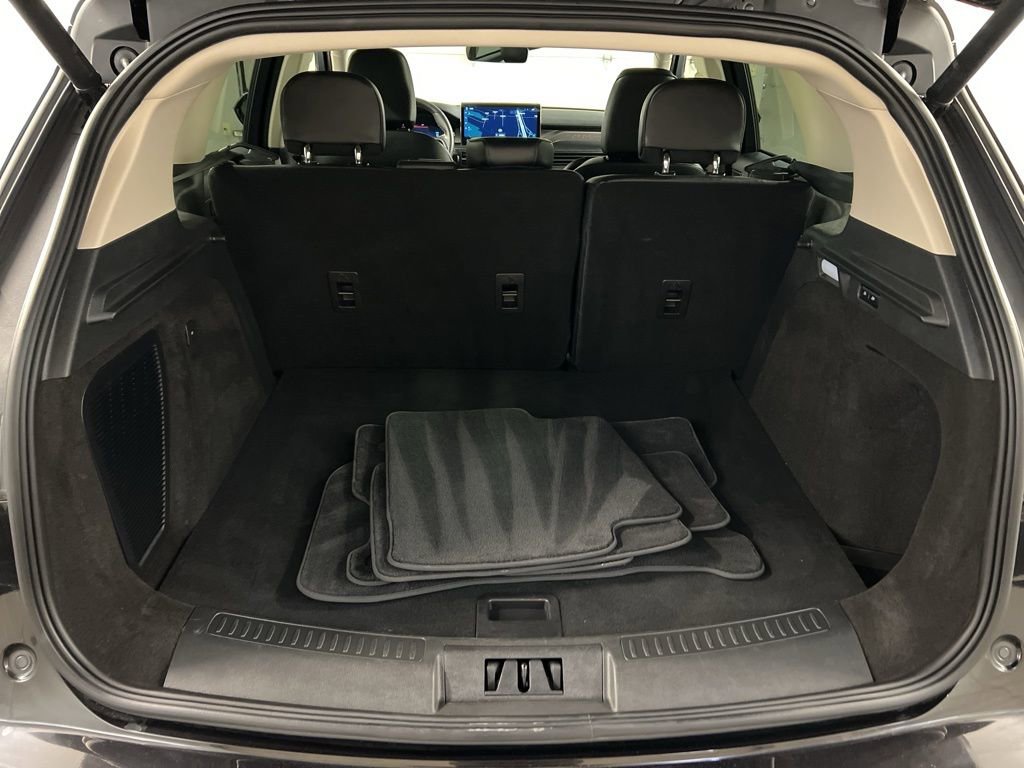 Certified 2023 Lincoln Corsair Reserve w/ Equipment Group 201A image 35