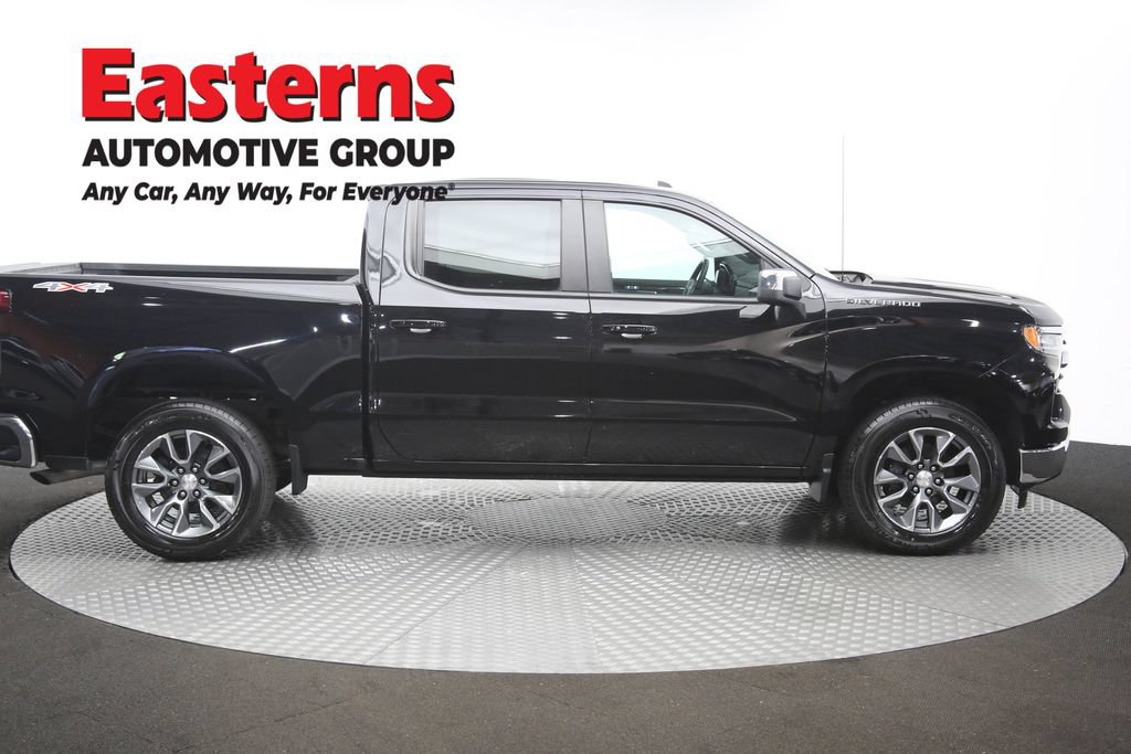 Used 2024 Chevrolet Silverado 1500 LT AWD/4WD image 46