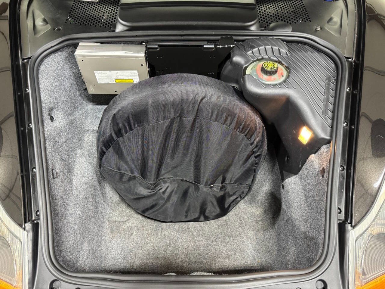 Used 1999 Porsche 911 Carrera image 40