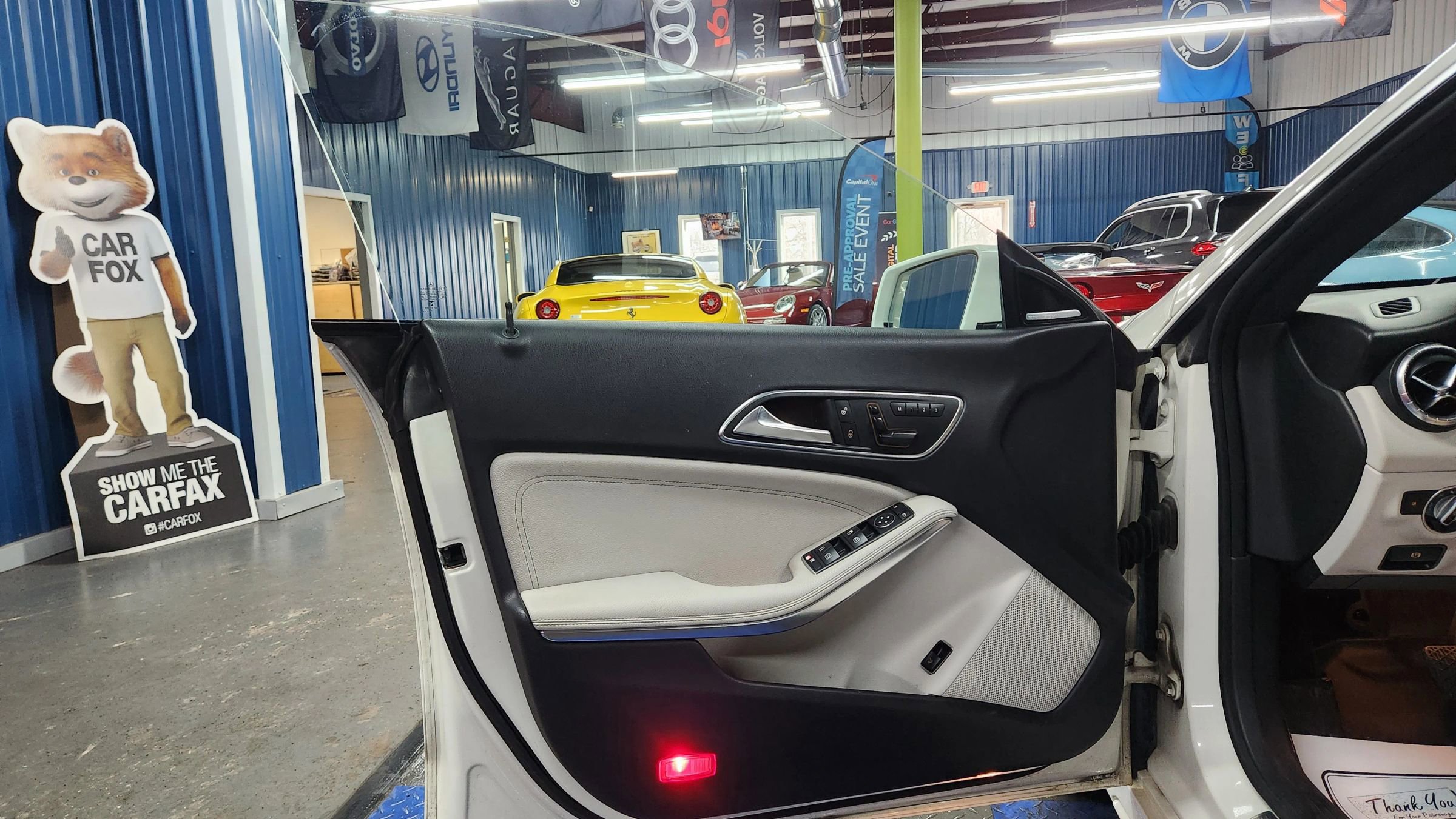 Used 2014 Mercedes-Benz CLA 250 4MATIC image 7