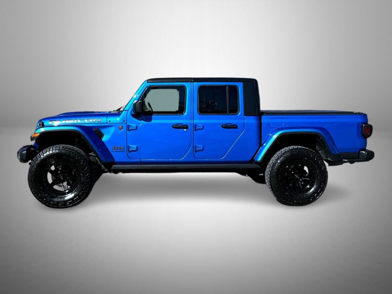 Used 2021 Jeep Gladiator Rubicon w/ Trailer Tow Package image 8