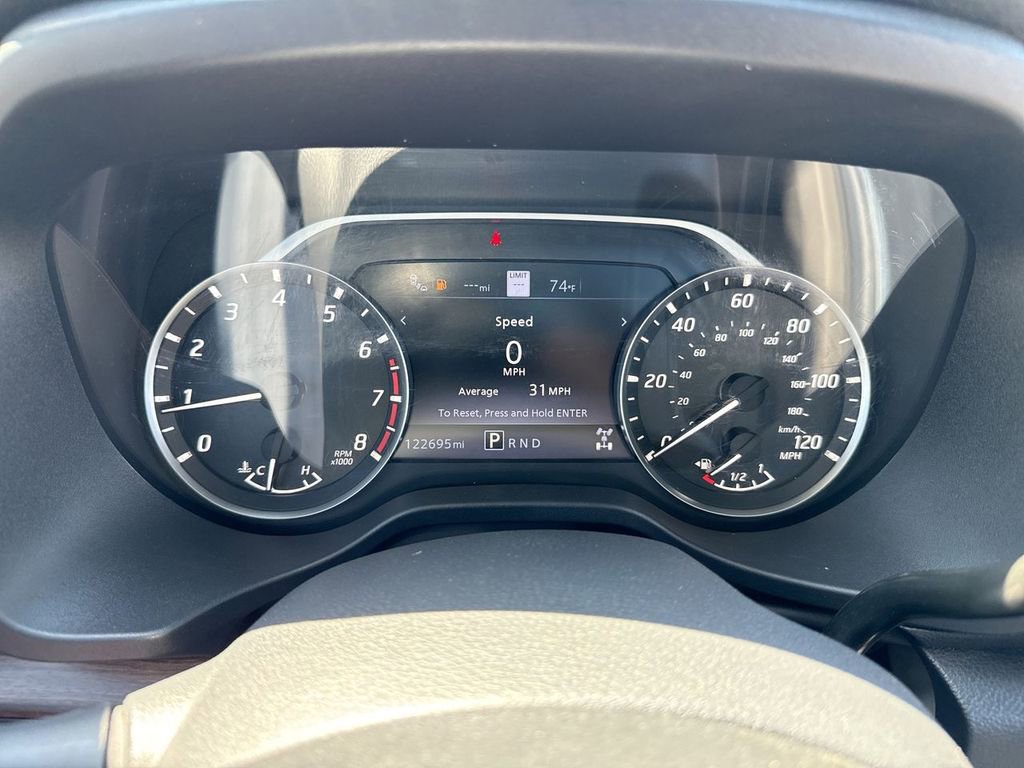 Used 2021 Nissan Titan Platinum Reserve w/ Moonroof Package AWD/4WD image 15