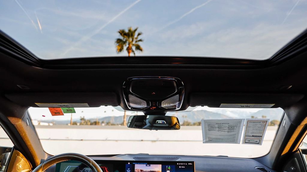 Used 2024 BMW M4 xDrive Competition w/ Executive Package image 19