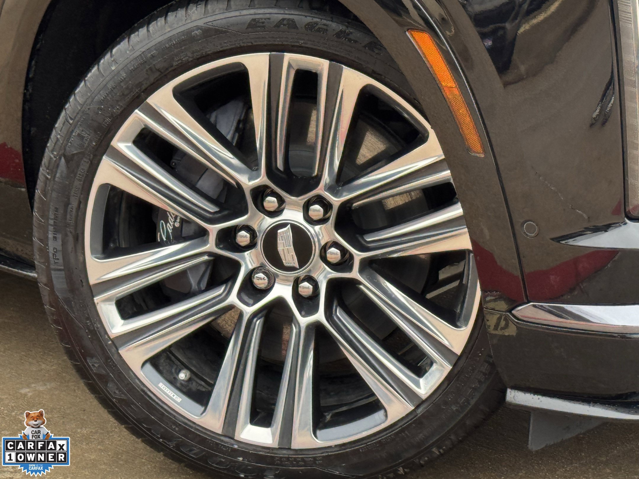 Used 2026 Cadillac Vistiq Platinum w/ LPO, Floor Liner Package AWD/4WD image 36