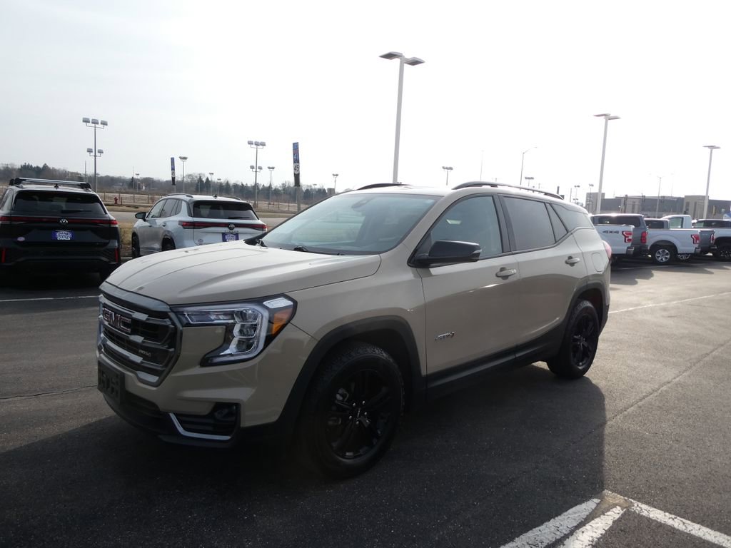 Used 2023 GMC Terrain AT4 w/ Infotainment Package II image 23