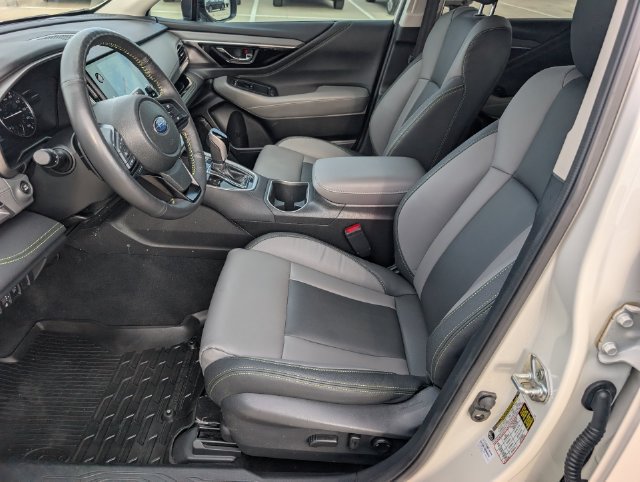 Certified 2025 Subaru Outback Onyx Edition XT AWD/4WD image 8
