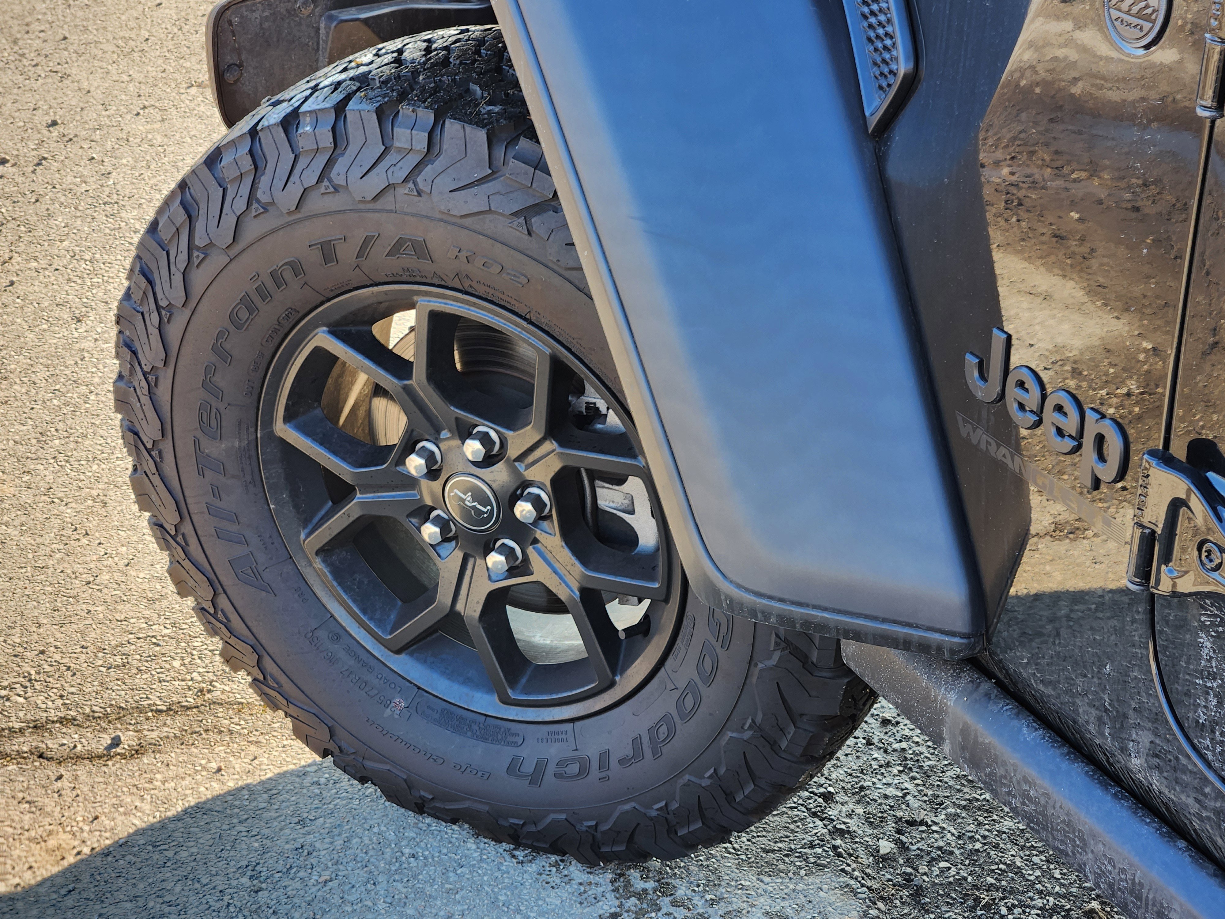 Used 2024 Jeep Wrangler Willys image 12