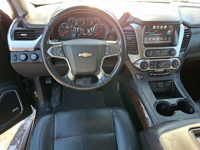 Used 2017 Chevrolet Suburban LT w/ Luxury Package image 14