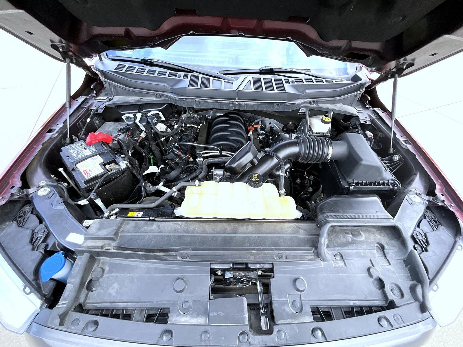 Used 2022 Ford F150 XLT w/ Equipment Group 302A High AWD/4WD image 26