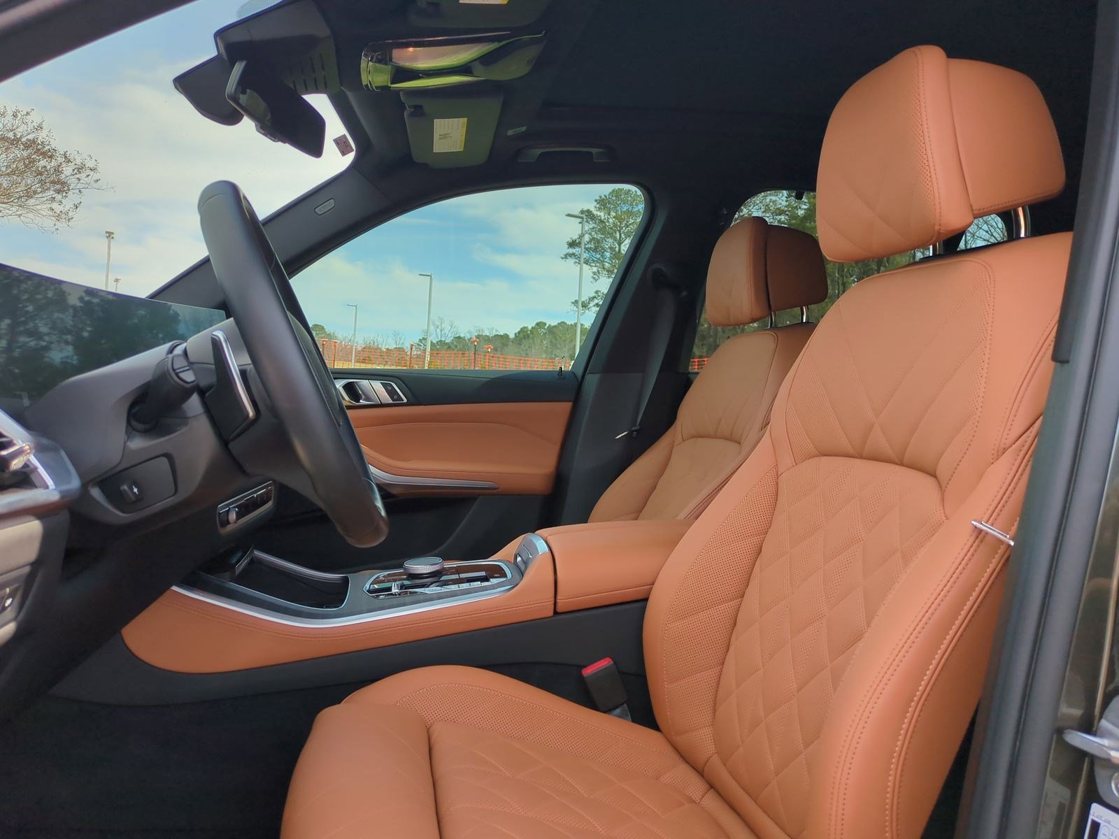 Certified 2024 BMW X5 xDrive40i w/ M Sport Package image 16