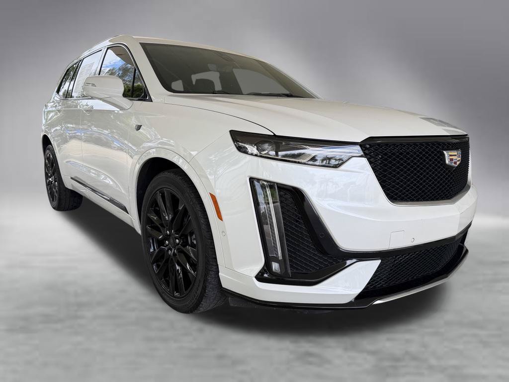 Used 2021 Cadillac XT6 Sport AWD/4WD image 2
