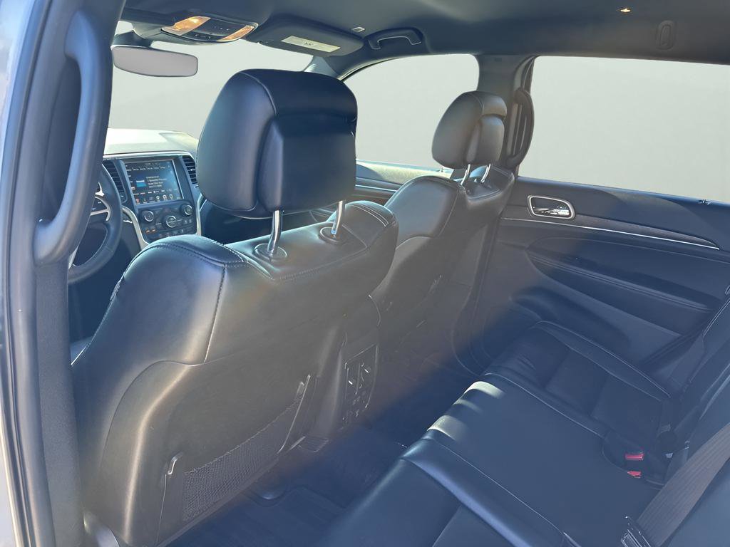 Used 2017 Jeep Grand Cherokee Limited w/ Trailer Tow Group IV image 18
