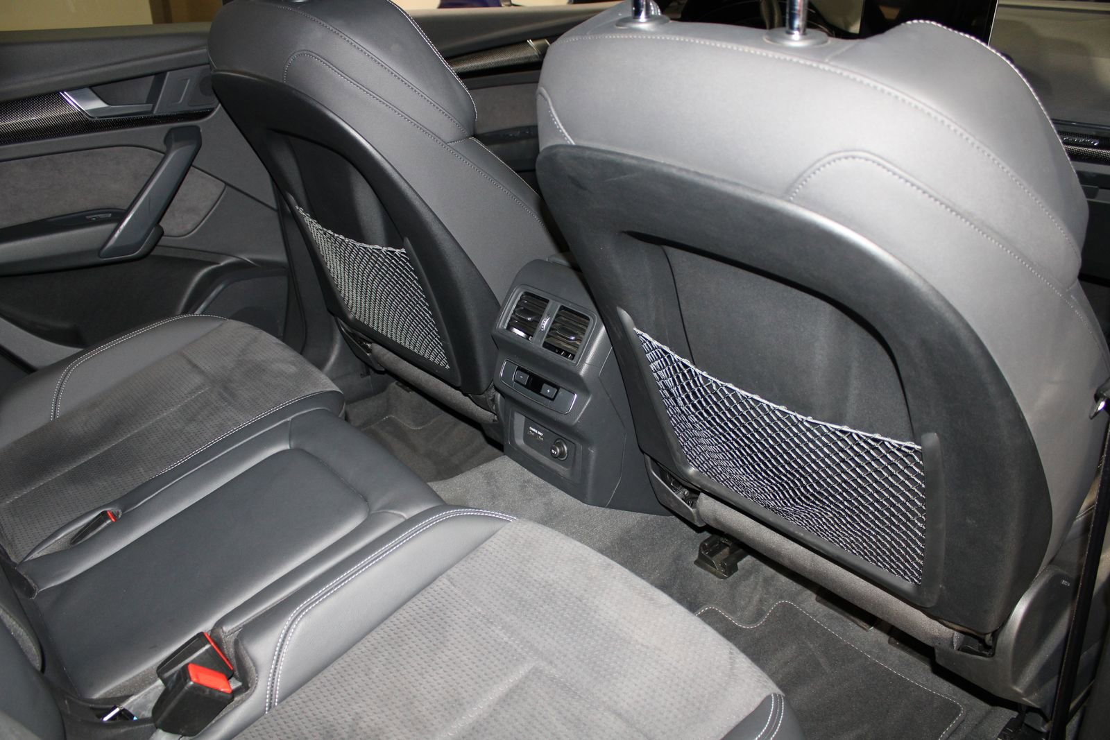 Used 2022 Audi SQ5 Premium w/ Convenience Package image 43