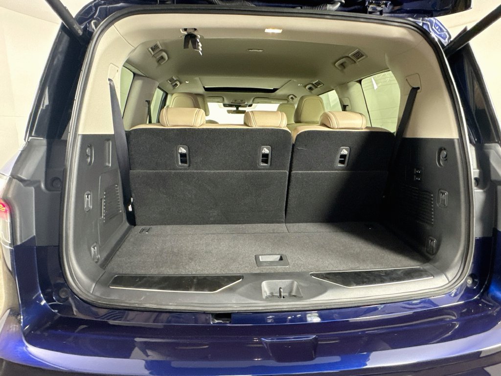 Certified 2025 INFINITI QX80 Pure RWD image 35