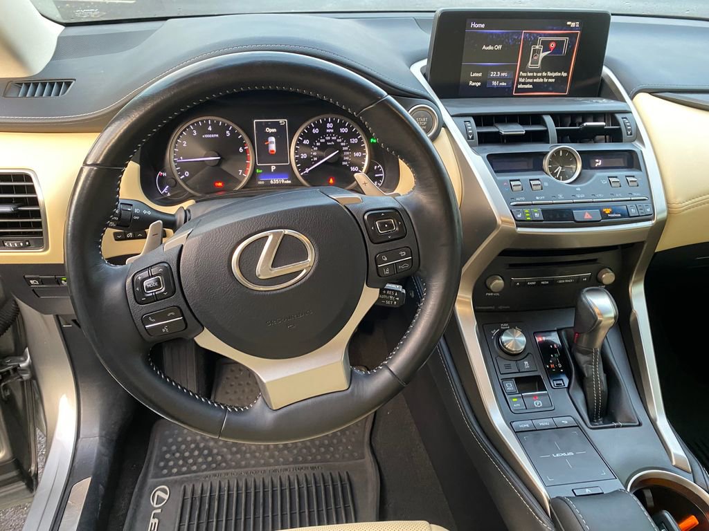 Used 2018 Lexus NX 300 FWD image 31