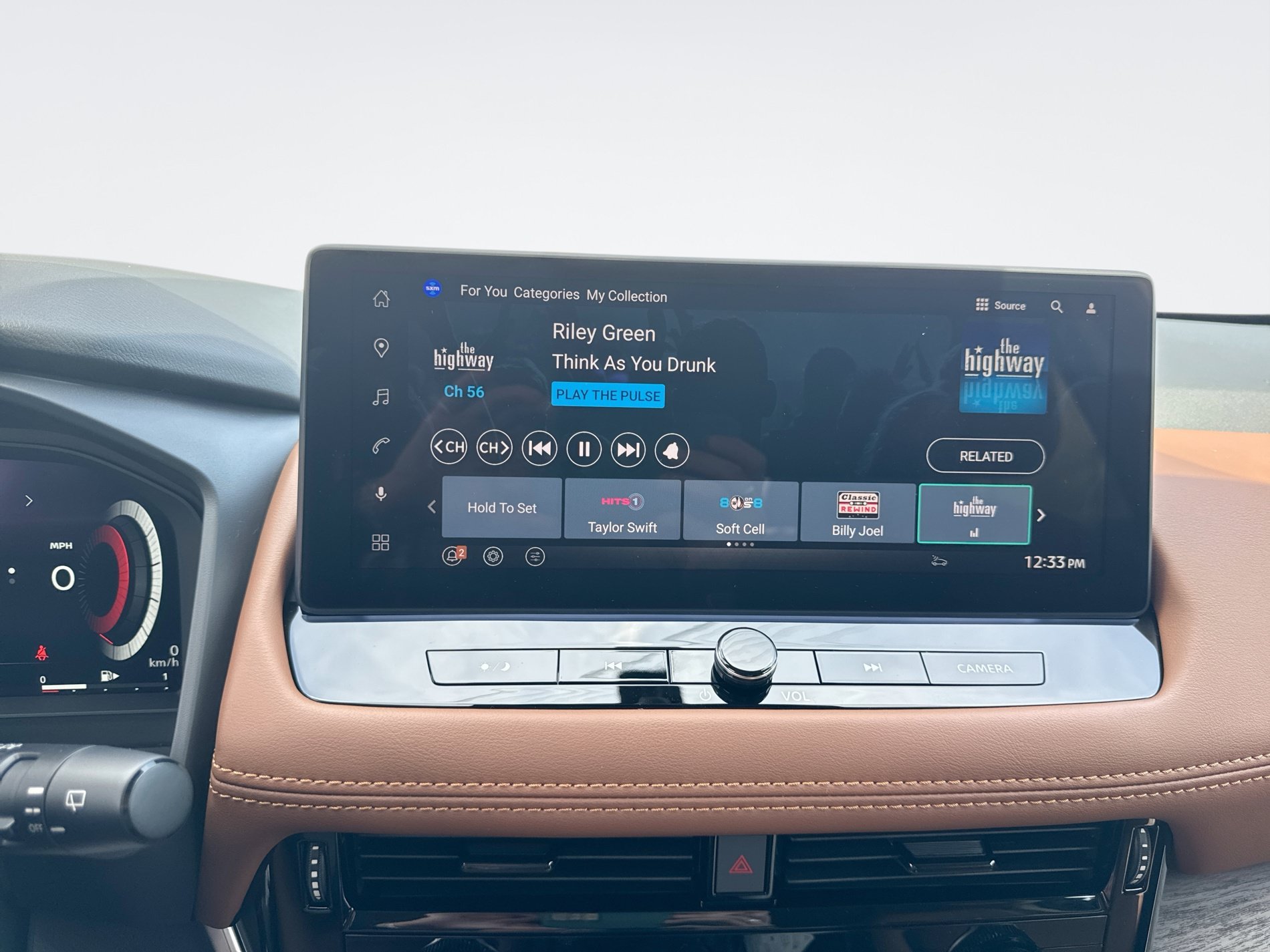 New 2026 Nissan Rogue Platinum AWD/4WD image 18