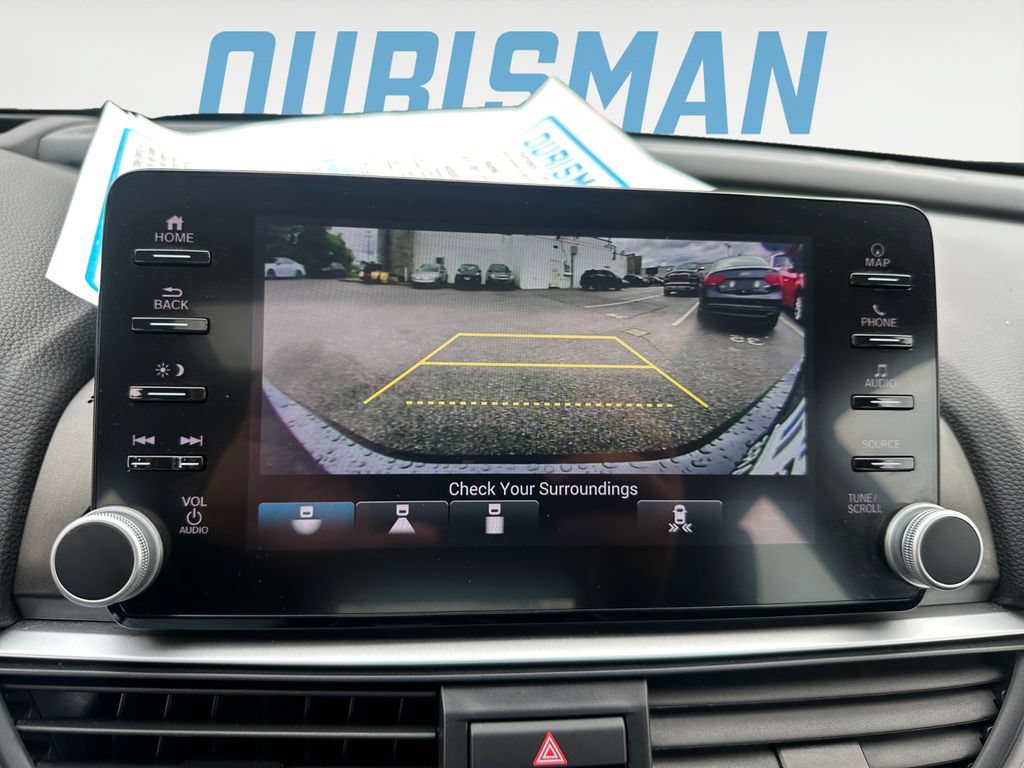 Used 2021 Honda Accord Touring image 17