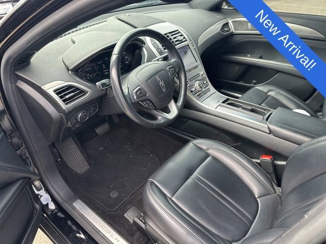 Used 2019 Lincoln MKZ Premiere image 9