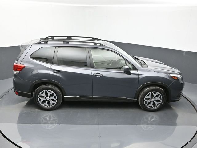 Used 2024 Subaru Forester Premium image 18