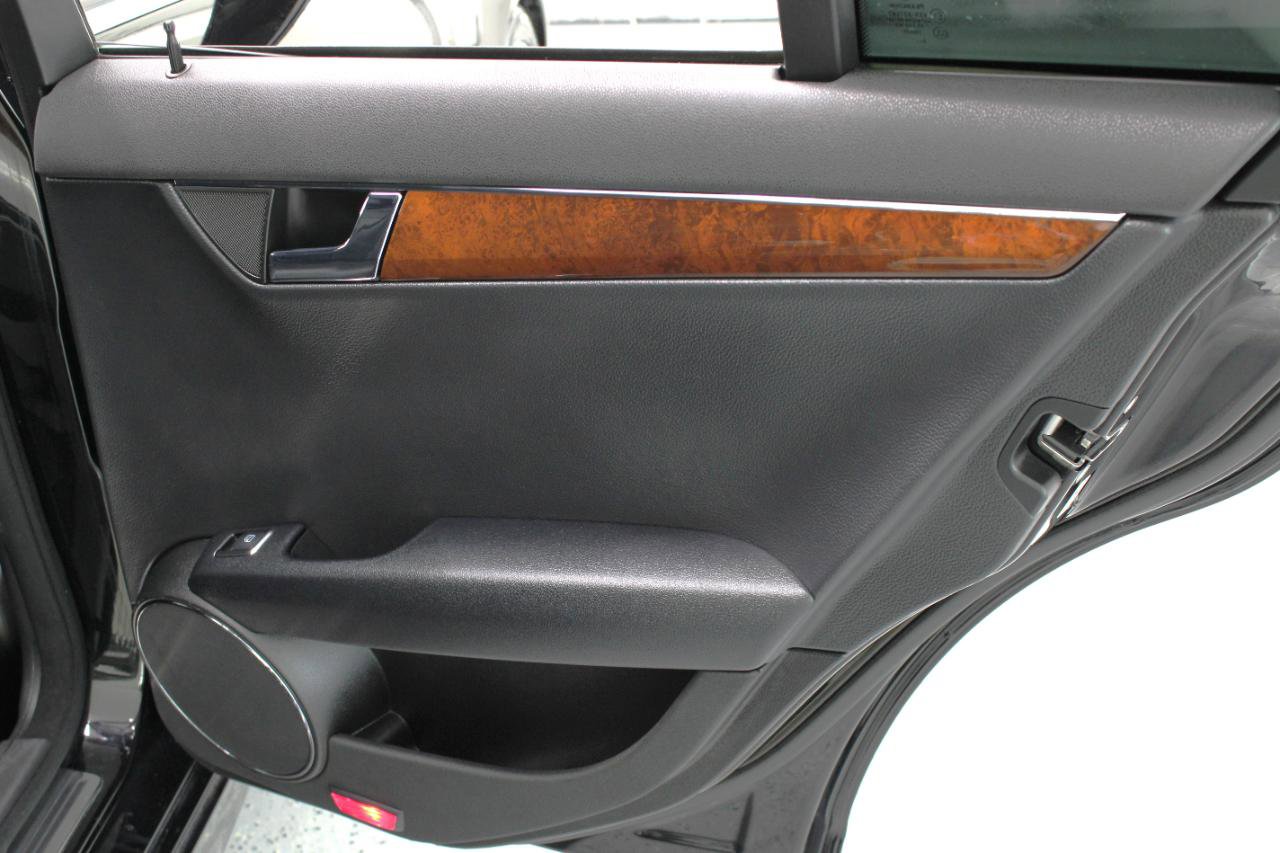 Used 2011 Mercedes-Benz C 300 Sedan image 50