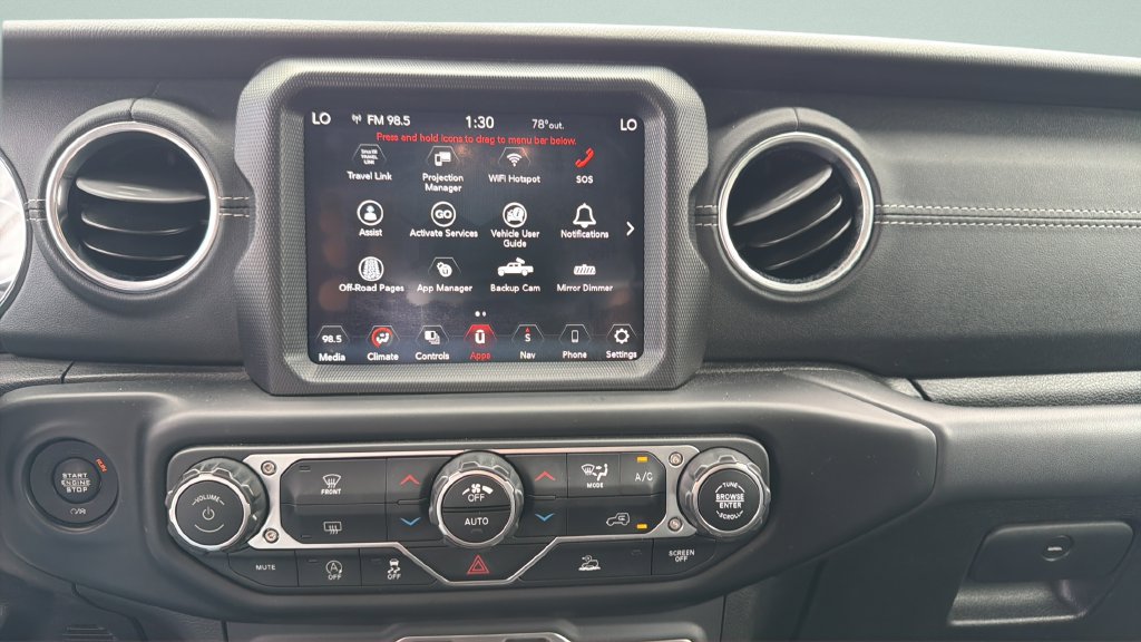 Used 2020 Jeep Gladiator Overland AWD/4WD image 23