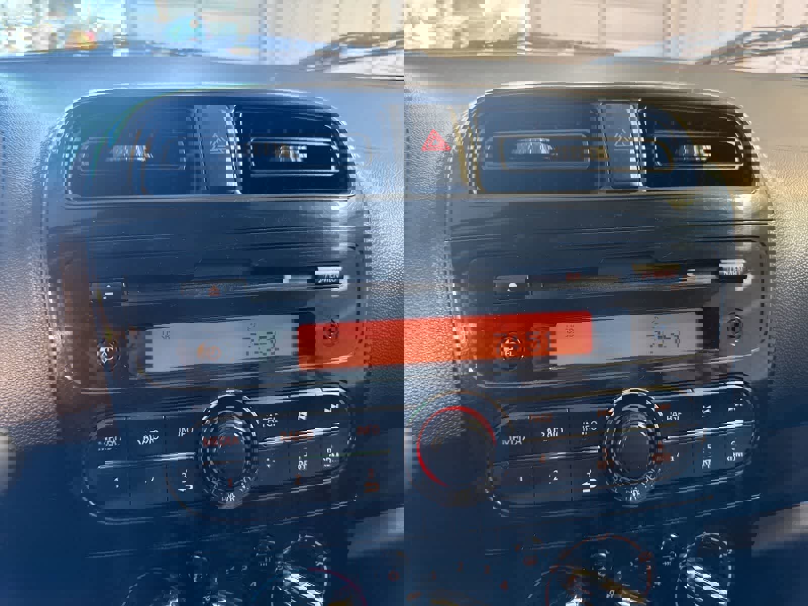 Used 2017 Mitsubishi Mirage ES image 22