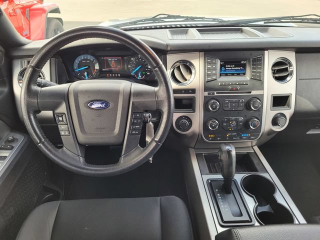 Used 2017 Ford Expedition XLT AWD/4WD image 7