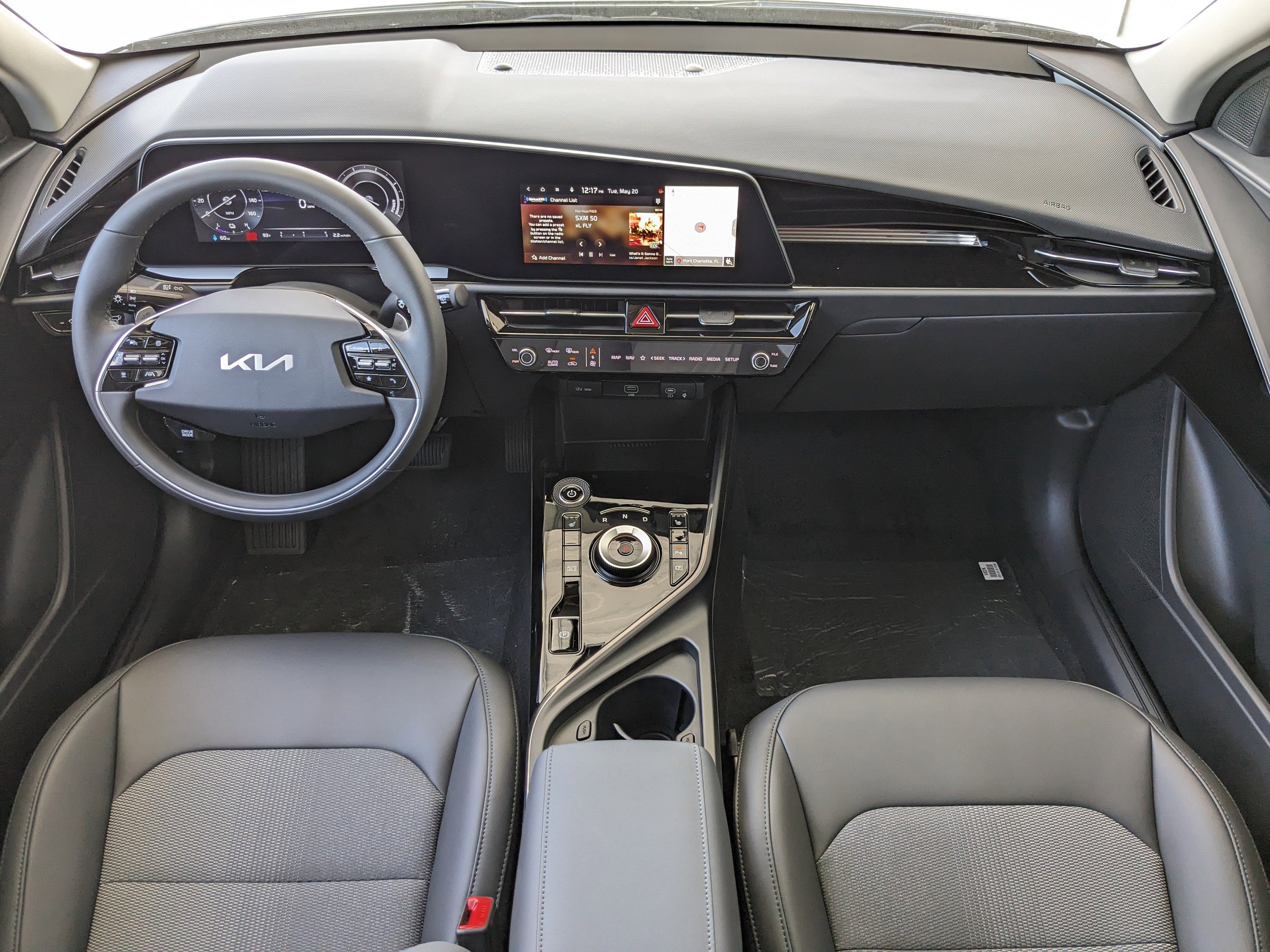 New 2025 Kia Niro Wind image 19