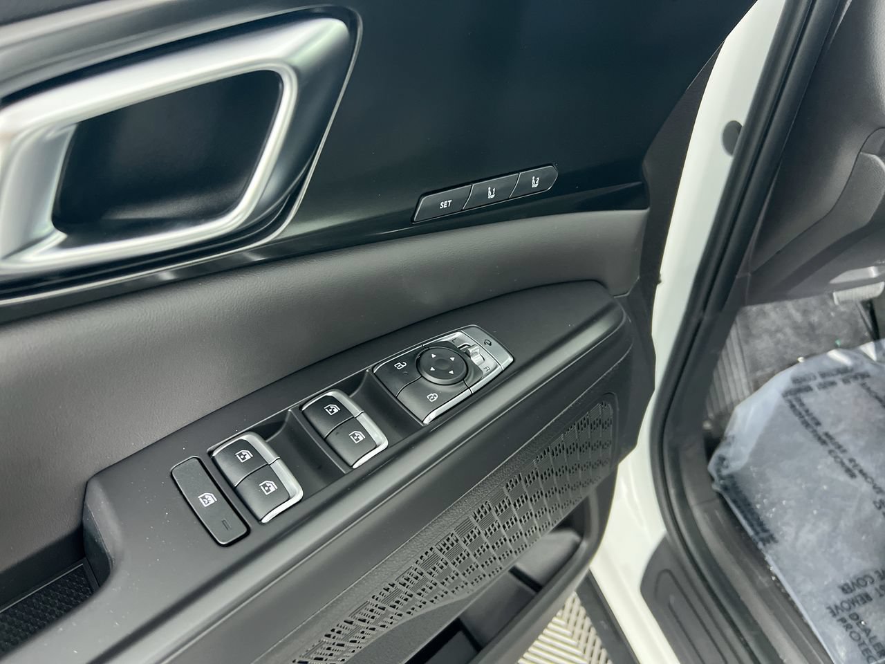 New 2027 Kia Carnival SX Prestige FWD image 16
