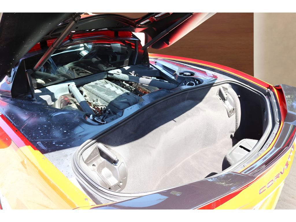 Used 2022 Chevrolet Corvette Stingray Preferred Cpe w/ 2LT RWD image 11