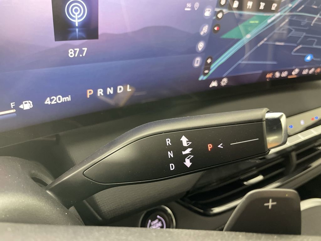 Used 2025 Buick Enclave Sport Touring image 16