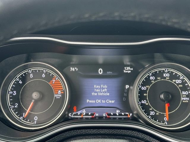 Used 2019 Jeep Cherokee Limited image 33