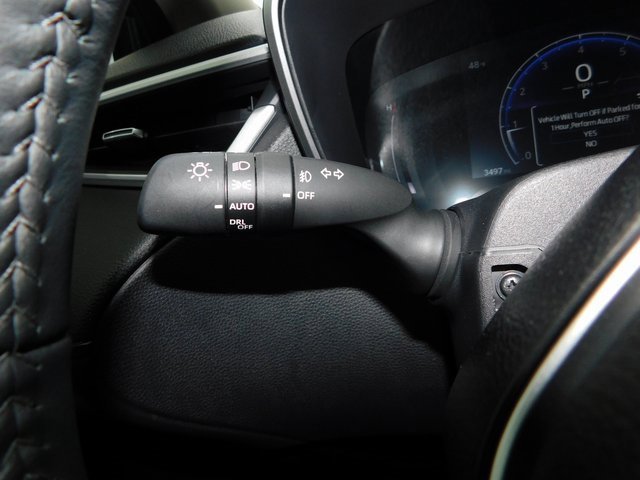 Used 2025 Toyota Corolla Cross XLE w/ Convenience Package image 29