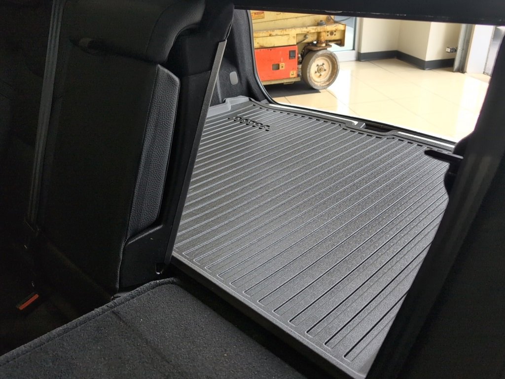 Used 2022 Volvo XC60 B5 Momentum w/ Advanced Package image 33