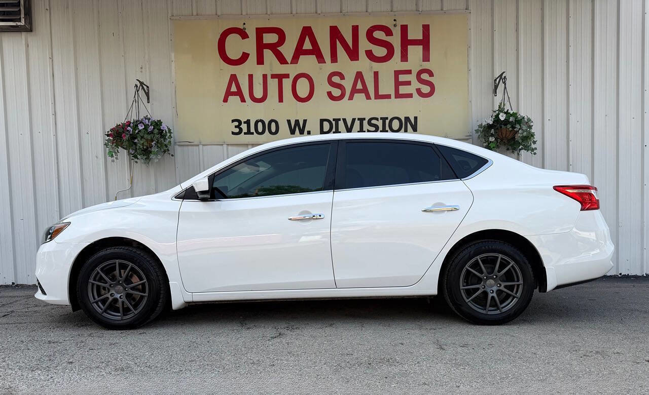 Used 2017 Nissan Sentra SV FWD image 2