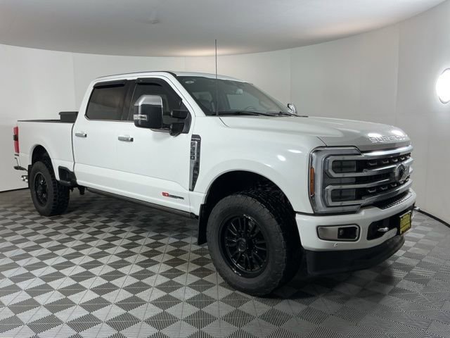 Certified 2024 Ford F350 Platinum image 3