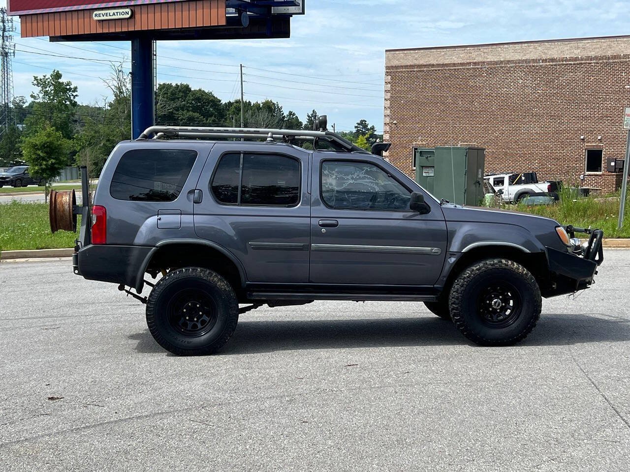 Used 2000 Nissan Xterra SE AWD/4WD image 4