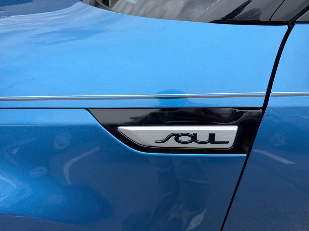 Used 2016 Kia Soul + w/ Designer's Package image 31