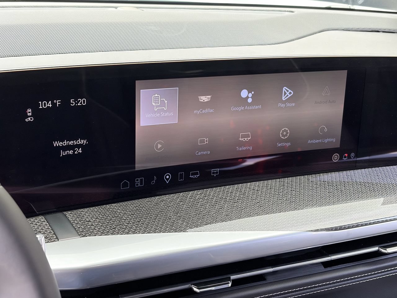 Certified 2026 Cadillac Escalade ESV V AWD/4WD image 26