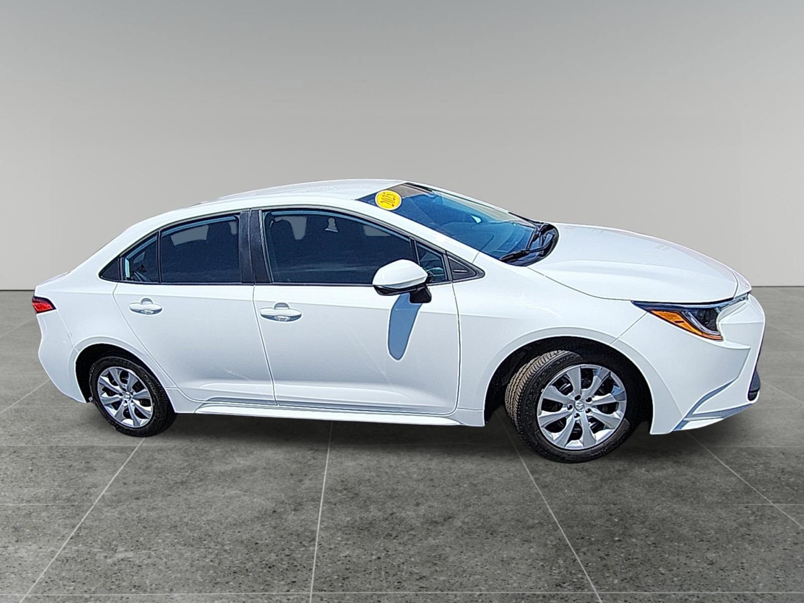 Certified 2025 Toyota Corolla LE FWD image 8