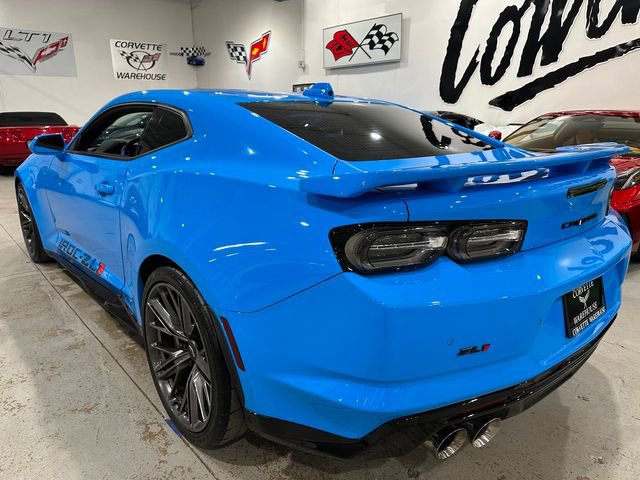 Used 2022 Chevrolet Camaro ZL1 RWD image 3