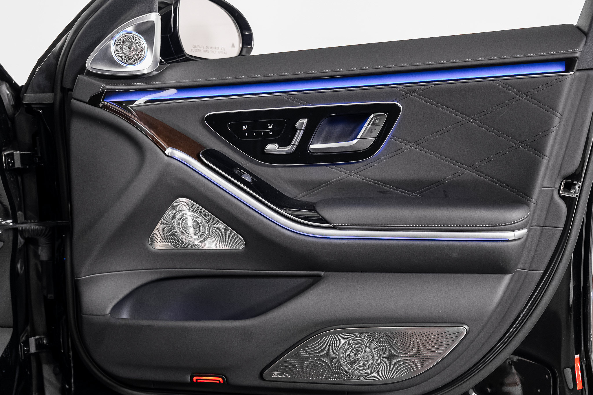 Used 2025 Mercedes-Benz Maybach S 580 4MATIC image 62