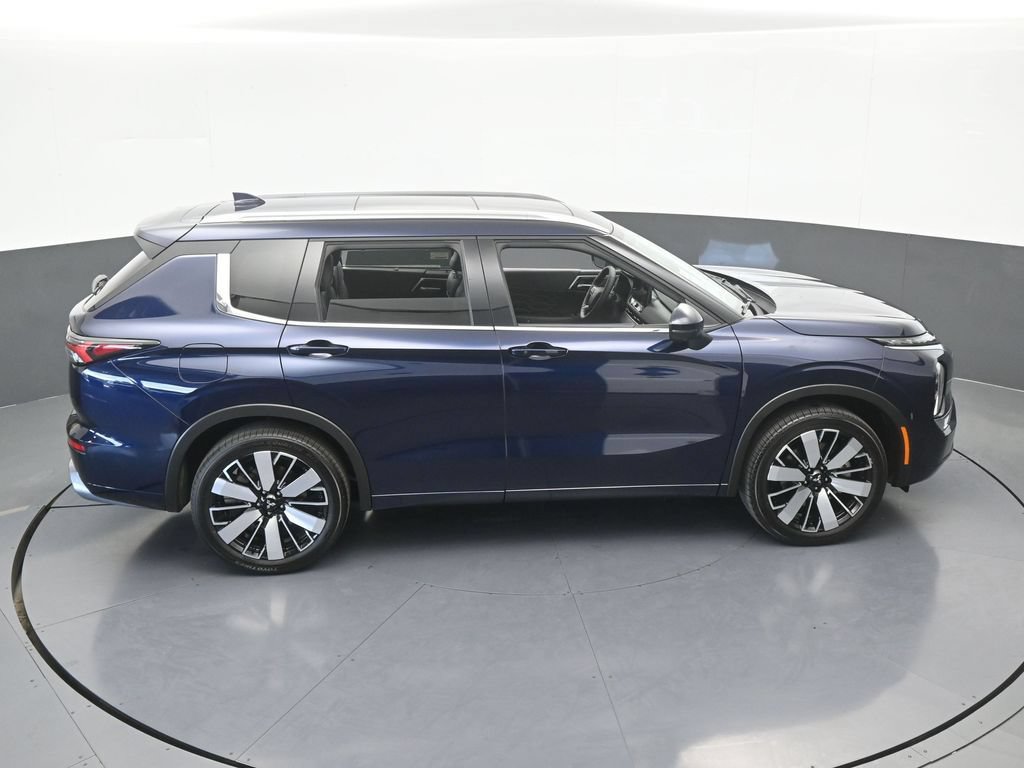 New 2026 Mitsubishi Outlander SEL FWD image 59
