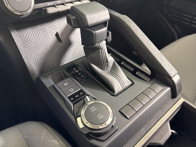 New 2026 Toyota Tacoma SR5 AWD/4WD image 31