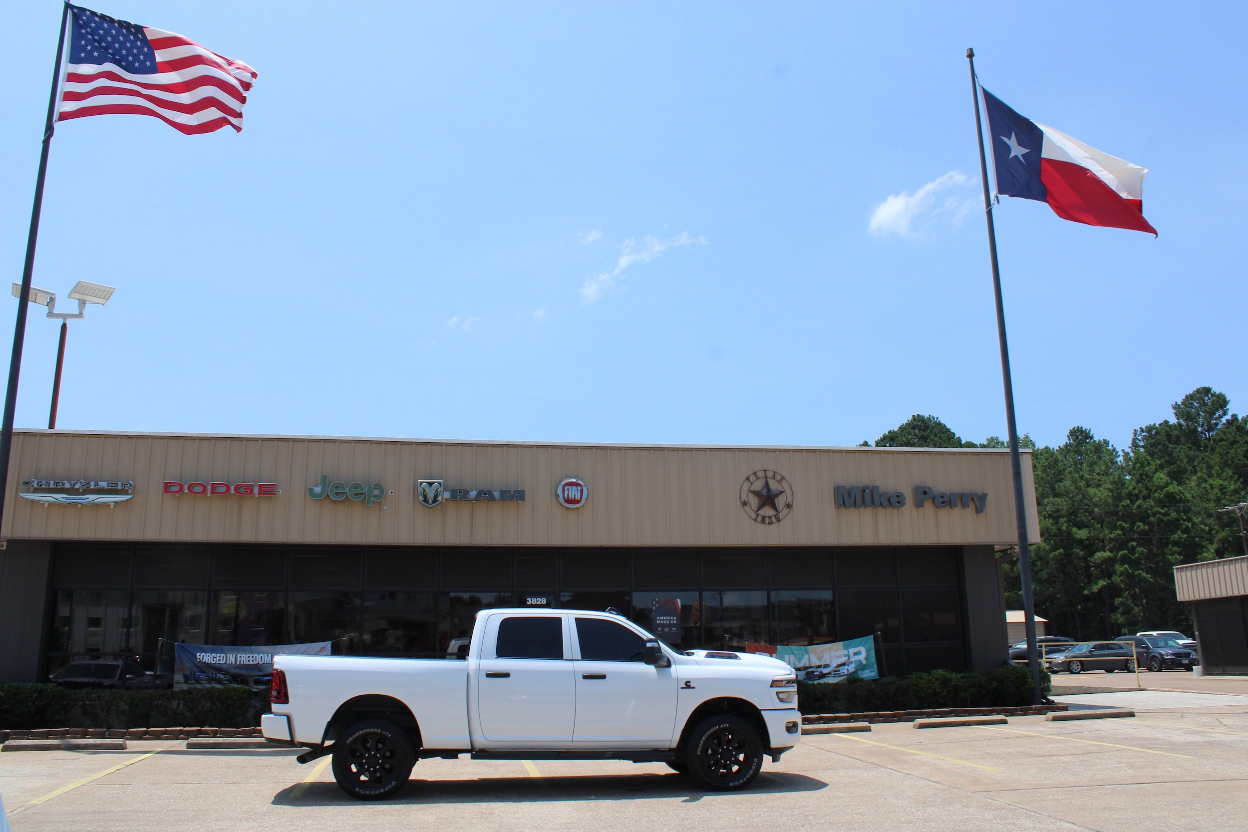 Certified 2026 RAM 2500 Tradesman AWD/4WD image 5