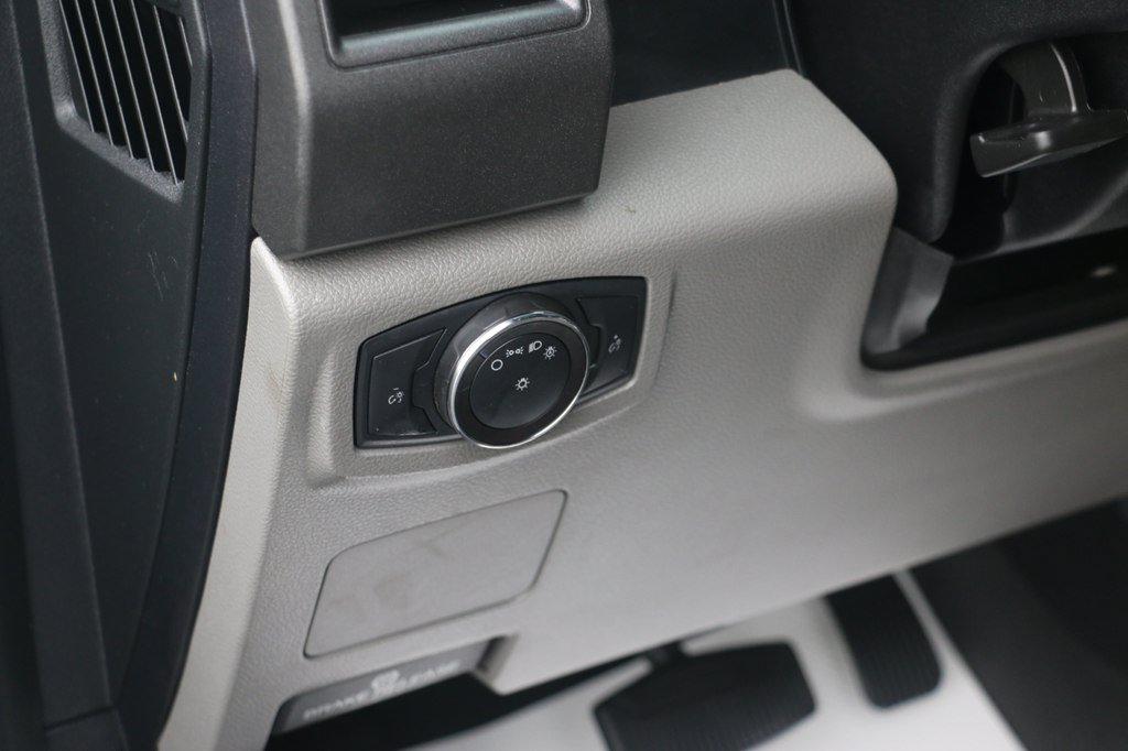 Used 2019 Ford F550 4x4 Crew Cab Super Duty image 11