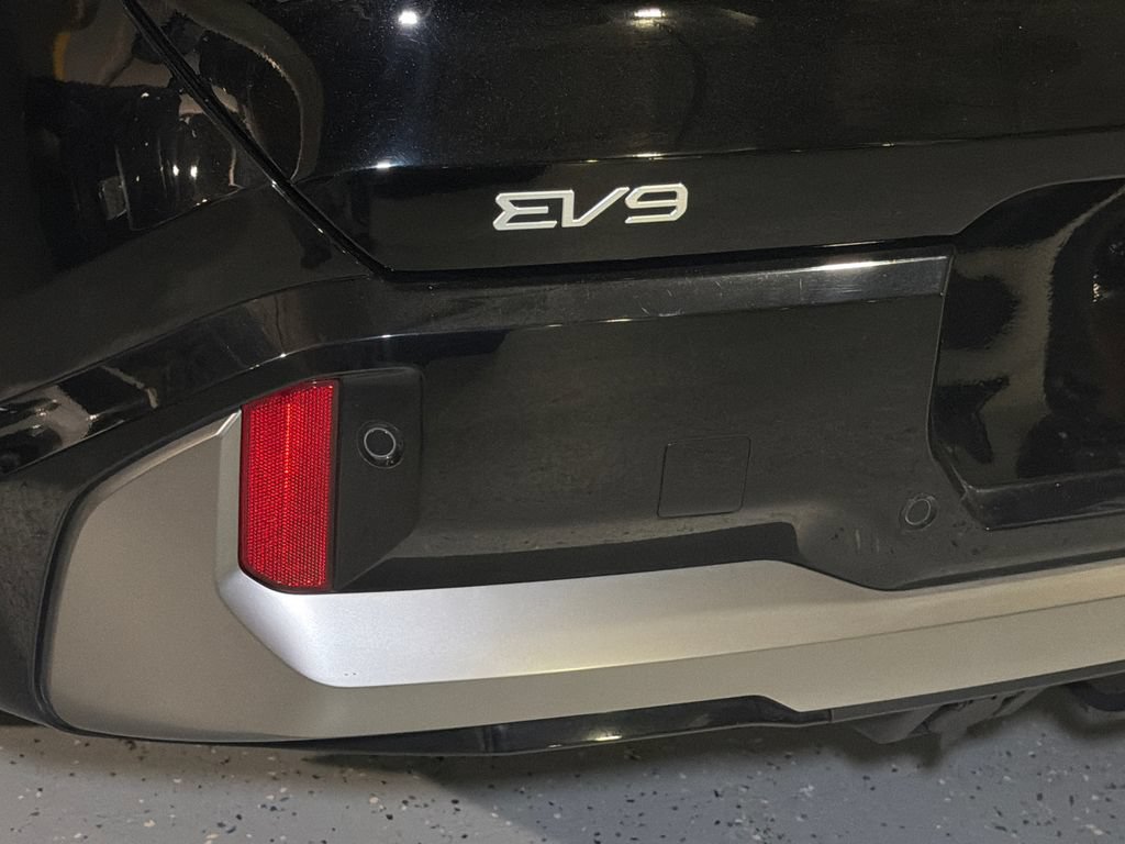 Certified 2024 Kia EV9 GT-Line AWD/4WD image 5