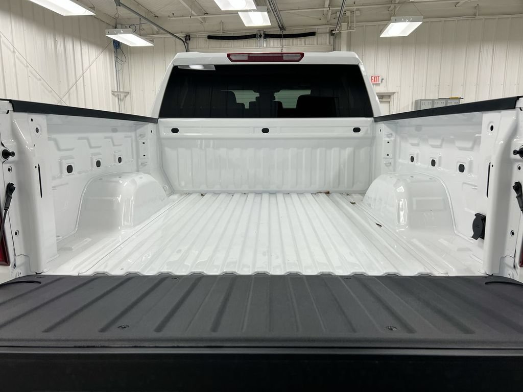 New 2026 Chevrolet Silverado 1500 LT w/ Z71 Off-Road Package AWD/4WD image 24