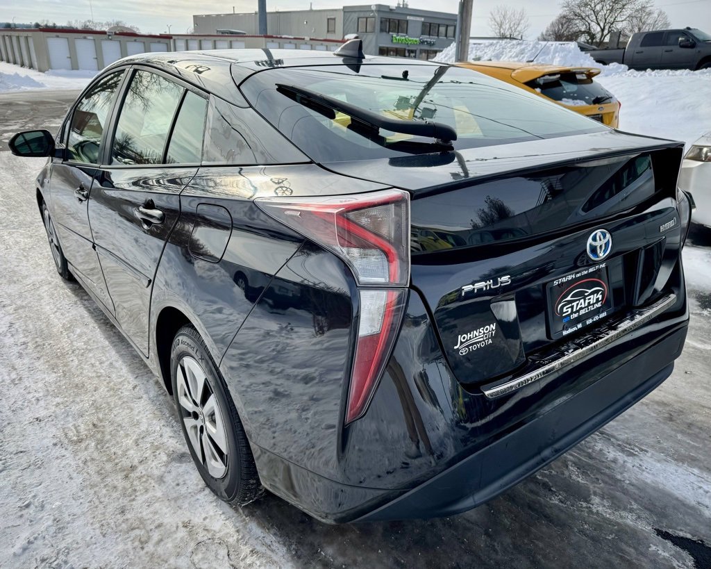 Used 2016 Toyota Prius Two image 4