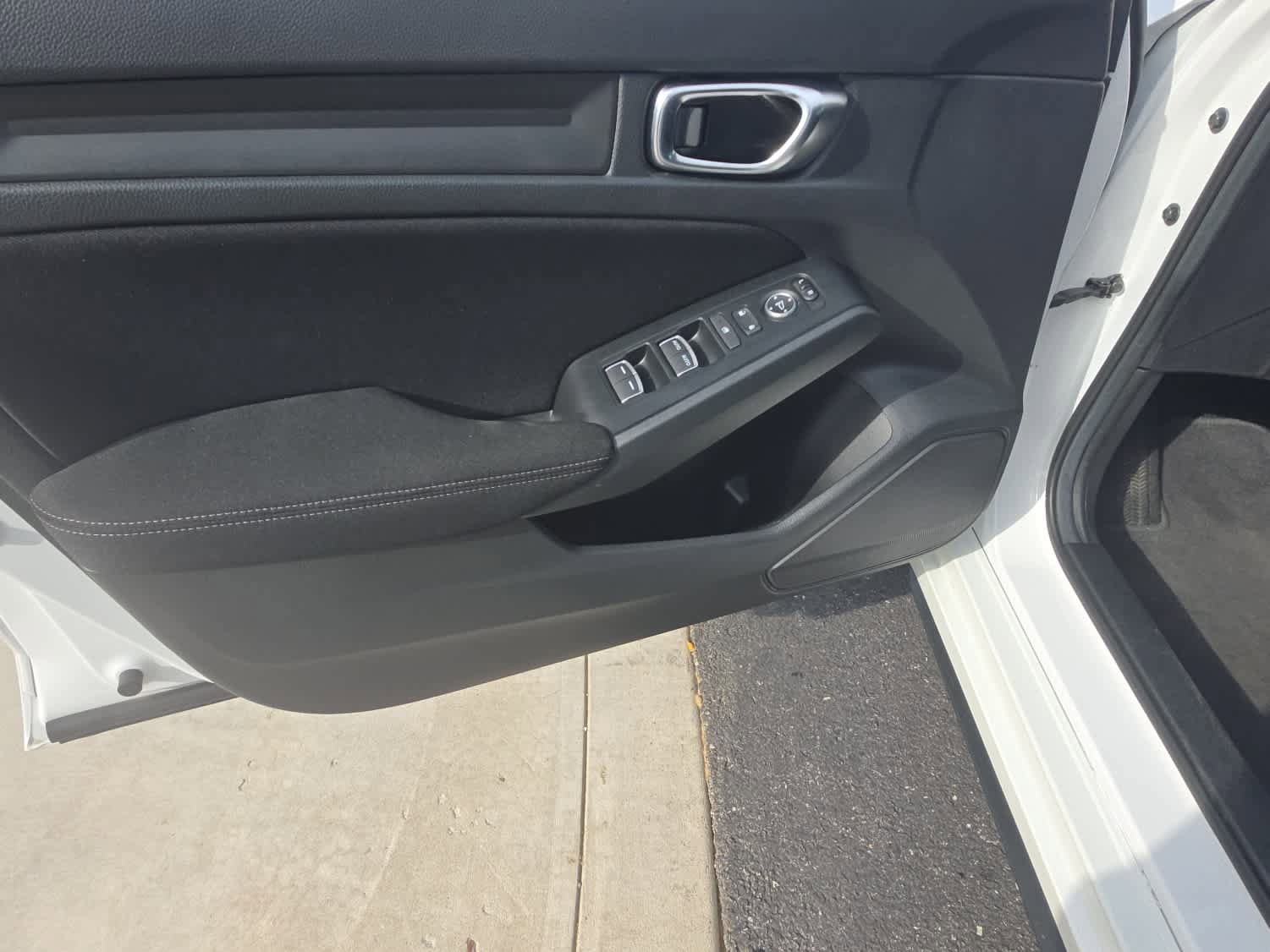 Certified 2025 Honda Civic Sport image 23